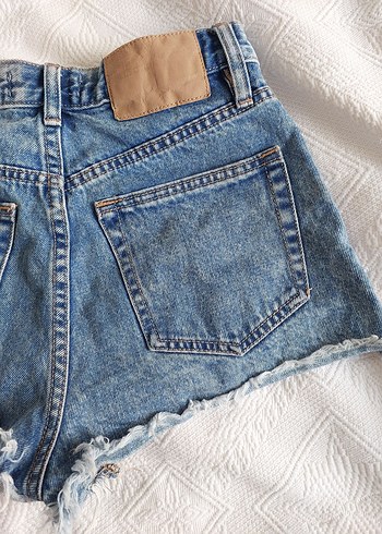 Kadın Mavi Yırtık Kot Şort Mini Boy - Görsel 6