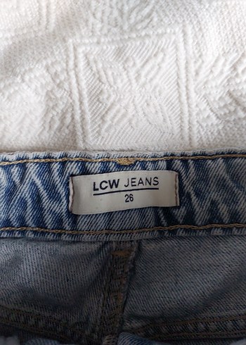 Dantel Detaylı Bohem Mavi Mini Kot Şort - Görsel 4