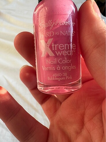Beden Sally Hansen