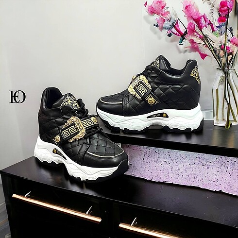 36 Beden siyah Renk VERSACE