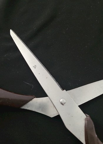 Kahverengi Saplı Gri Makas - Görsel 4