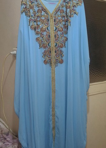 Mavi İşlemeli Uzun Elbise - Görsel 2