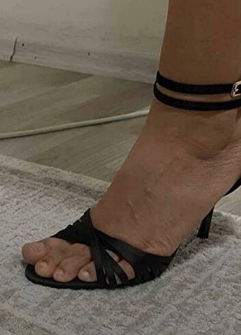 39 Beden siyah Renk Mango Topuklu Ayakkabı
