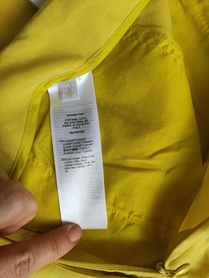 Sarı Keten Mini Şort - Görsel 3