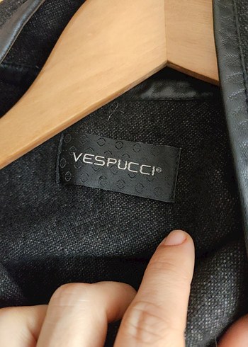 Kemerli Siyah Midi Kadın Yelek - Görsel 3