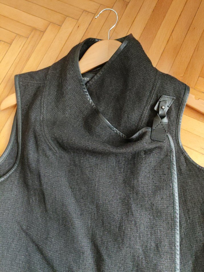 Kemerli Siyah Midi Kadın Yelek - Görsel 2