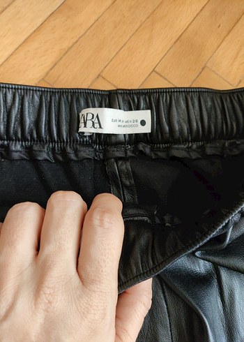 Siyah Deri Kemerli Kadın Pantolon - Görsel 3