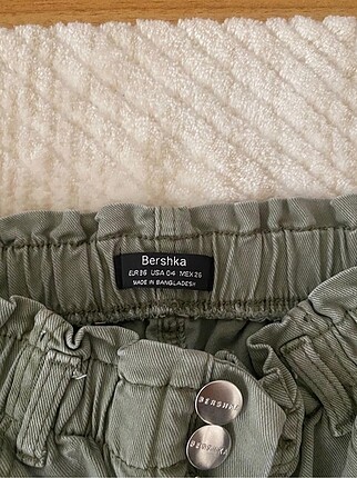 s Beden haki Renk Bershka pantalon
