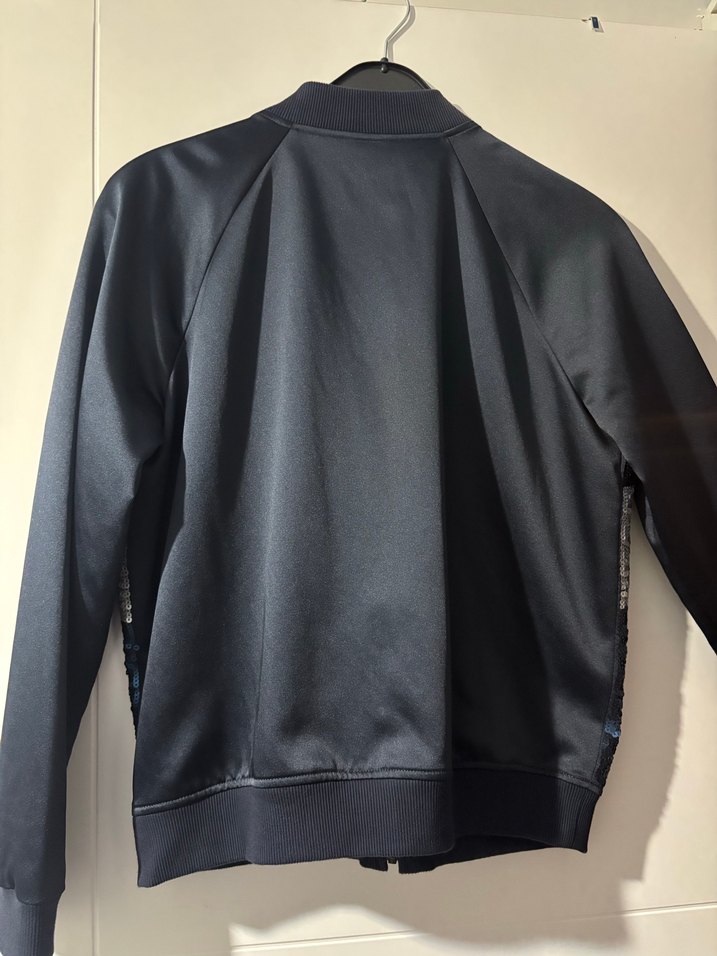 Pul Detaylı Kadın Ceket - Görsel 3