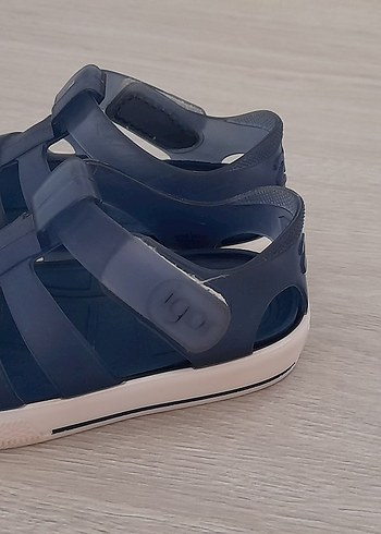 20 Beden Erkek Çocuk Lacivert Cırtcırtlı Sandalet
