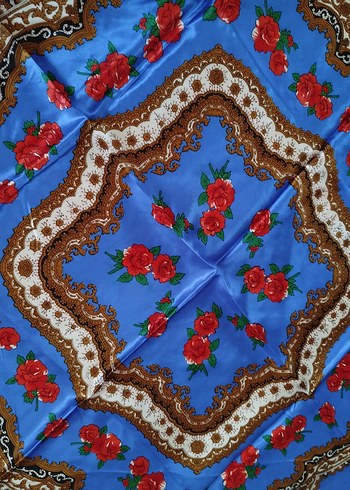 Renkli Mavi Fular, bandana