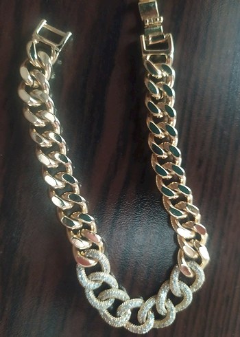 Altın Renk Zincir Detaylı Kadın Bileklik - Görsel 3