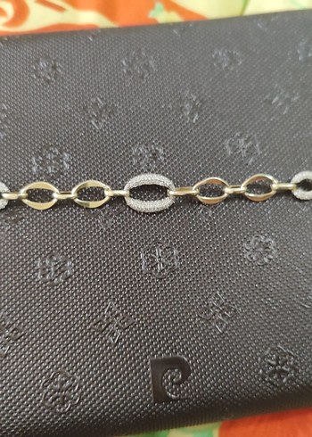 Zincir Detaylı Altın Renkli hallow Bileklik - Görsel 3