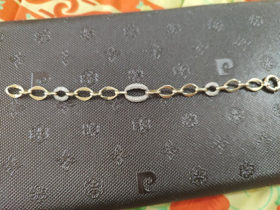 Zincir Detaylı Altın Renkli hallow Bileklik - Görsel 3