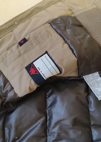 Düğmeli Bej kadın mont - Görsel 4