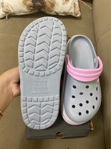 39 Beden Crocs terlik