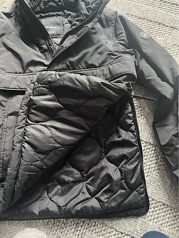 s Beden Pull&Bear Kanguru Siyah Mont