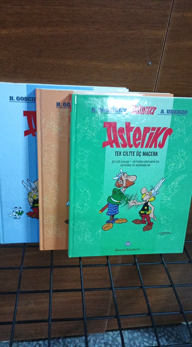 Asteriks Tek Ciltte Üç Macera Kitabı 3 Cilt Remzi Kitabevi - Görsel 4