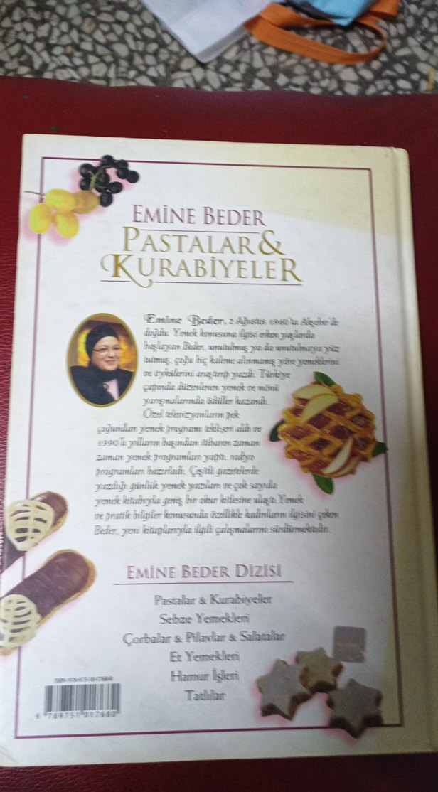 Emine Beder Pastalar & Kurabiyeler Kitabı - Görsel 3