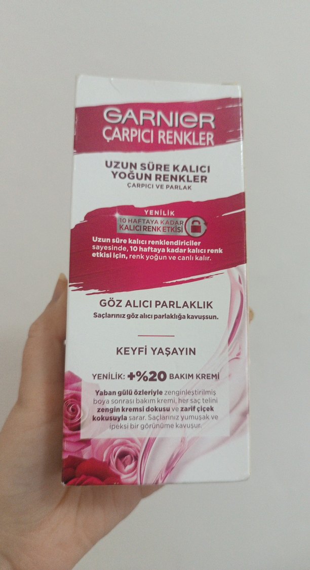 Garnier Çarpıcı Renkler Yoğun Kalıcı Krem Saç Boyası - Görsel 3