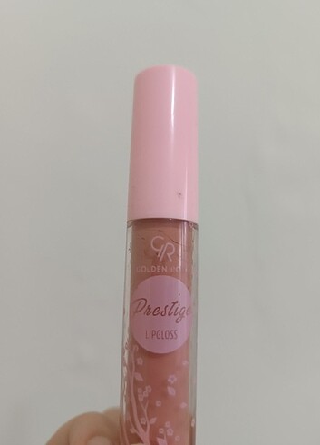 Golden rose lip gloss