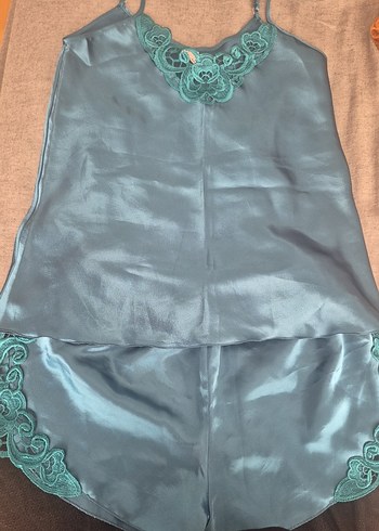 Nakışlı Turkuaz Mini Kadın Pijama Takımı