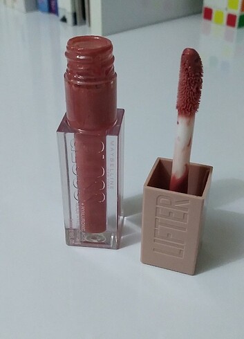 Maybelline lifter gloss moon