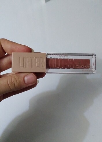 Beden Maybelline lifter gloss moon