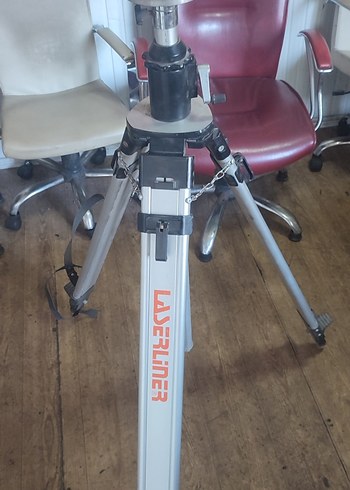 LSERLinER Beyaz Gri Tripod