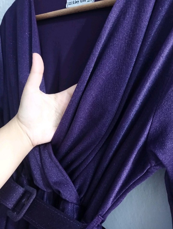 Mor Uzun Kollu V Yaka Simli Kemerli Kadın Elbise - Görsel 3