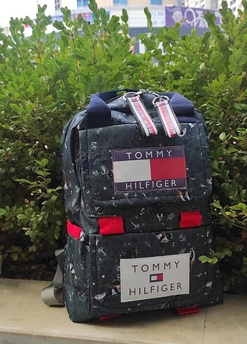 TOMMY HİLFİGER SIRT ÇANTASI 