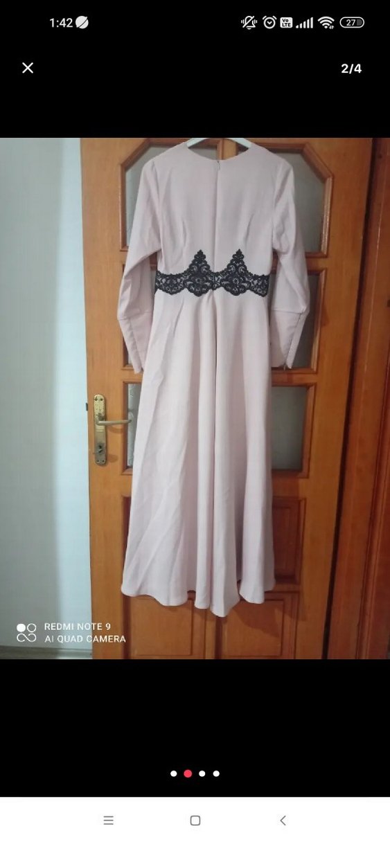 Uzun Kollu Nakışlı Uzun Elbise - Görsel 2