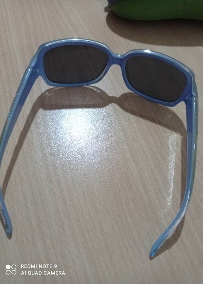 Çocuk güneş gözlüğ - Görsel 3