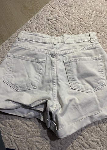 Kadın Beyaz Pamuklu Mini Denim Şort - Görsel 3