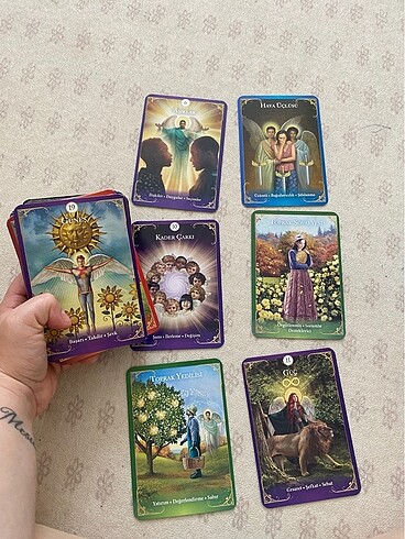 Beden Renk Meleklerin Tarot kartı