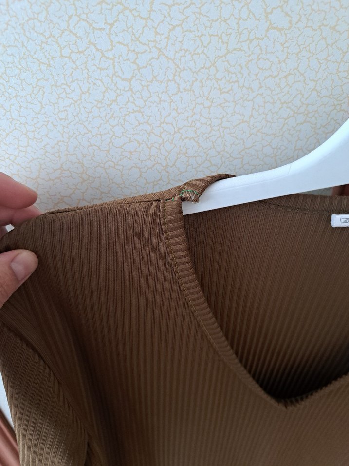 V Yaka Kadın Sweatshirt - Görsel 4