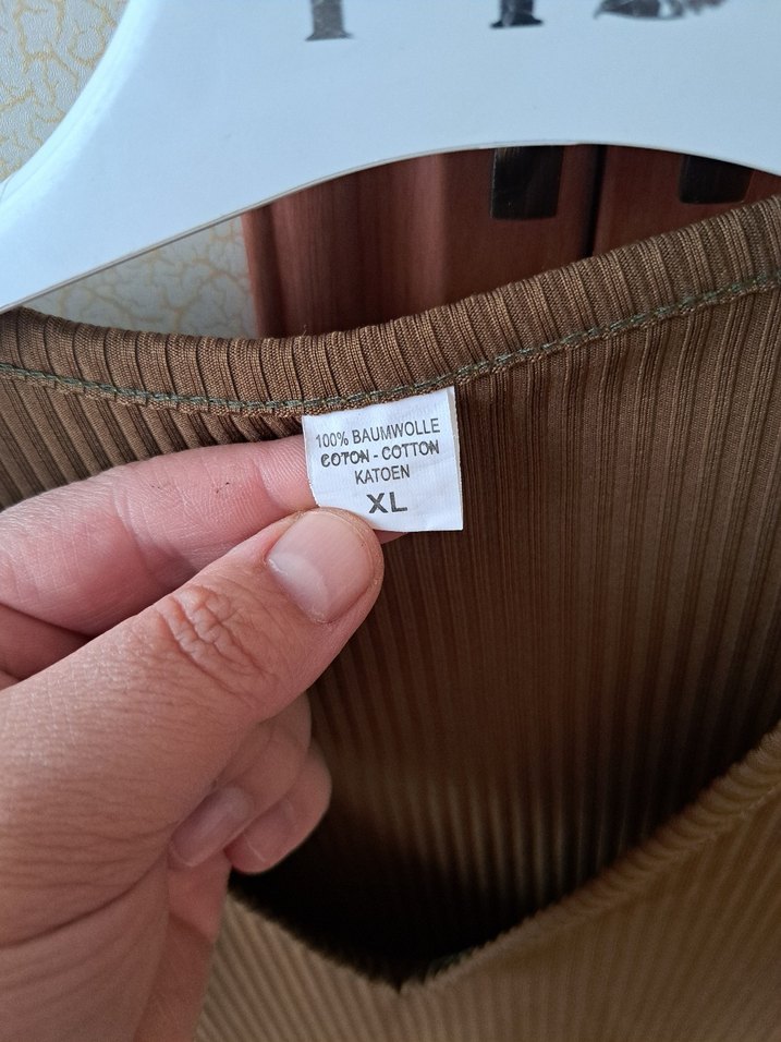 V Yaka Kadın Sweatshirt - Görsel 3