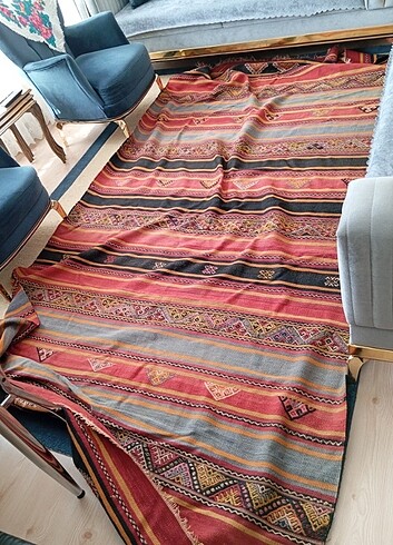 El dokuma kilim