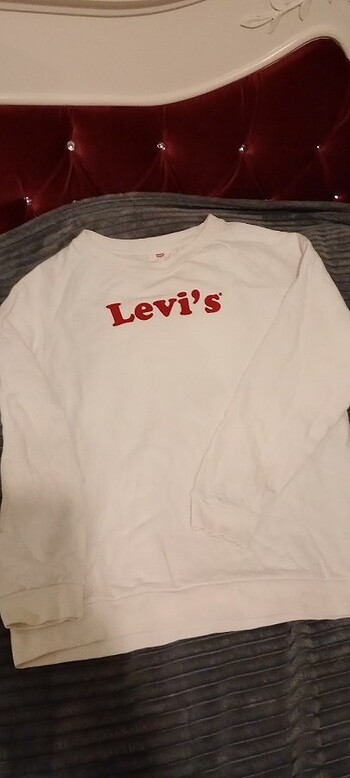 Levis sweatshirt 