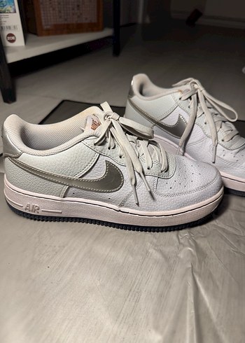 38,5 Beden Kadın nike spor ayakkabı