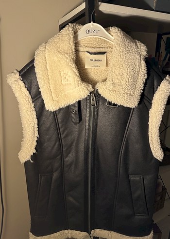 Pull and Bear Deri Sımsıcak Kürklü Kolsuz Kadın Ceket