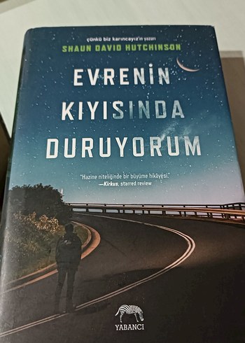Evrenin Kıyısında Duruyorum