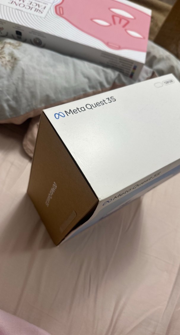 Meta Quest 3S 128GB VR Oyun Konsolu - Görsel 3