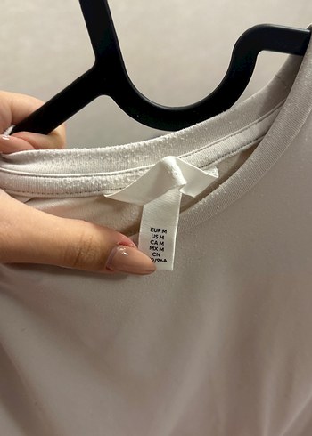 Kadın Beyaz Pamuklu Kısa Kollu Tişört - Görsel 2