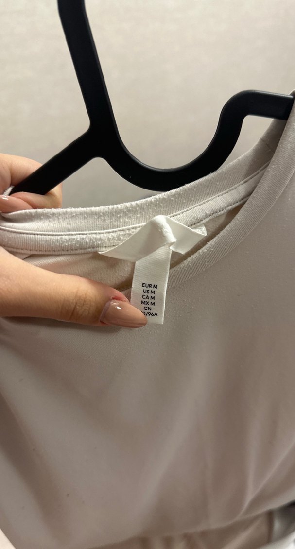 Kadın Beyaz Pamuklu Kısa Kollu Tişört - Görsel 2