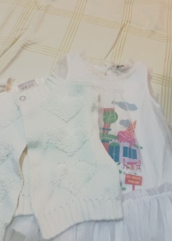 iki adet bebek kıyafeti - Görsel 2