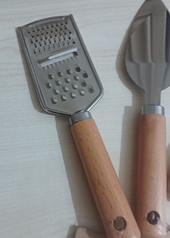 Bej Ahşap Saplı Mutfak Aksesuarları Seti - Görsel 4