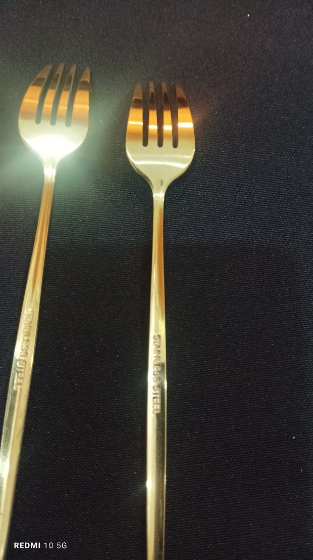 Altın Renkli 6'lı Tatlı Çatalı Seti - Görsel 3