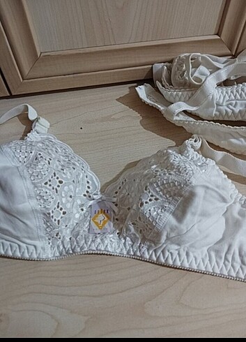 m Beden Yeni hiç kullanılmadı 3adet fiyatı