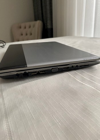 Samsung RV520 Laptop - Görsel 4